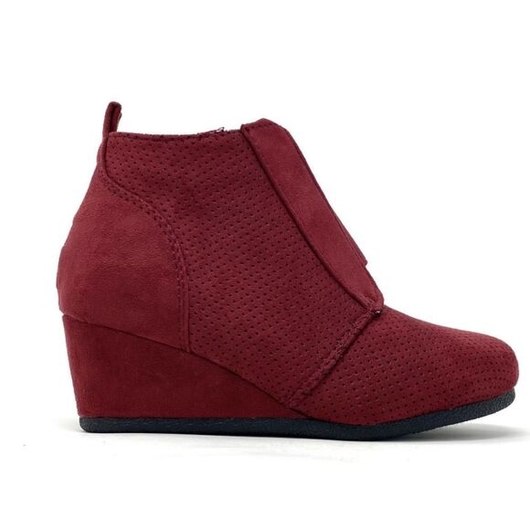 CHINESE LAUNDRY WOMEN'S MALDEN VIPI BOOTIE - Picture 1 of 16